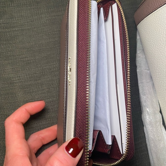 Kate Spade Jackson Med Satchel and Wallet- Neutral NWT - Picture 11 of 13